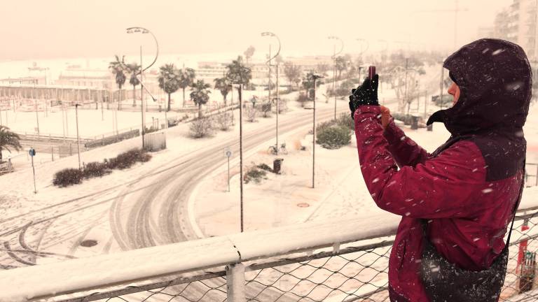 Rimini sotto la neve, la spiaggia è un parco giochi FOTOGALLERY Migliorini
