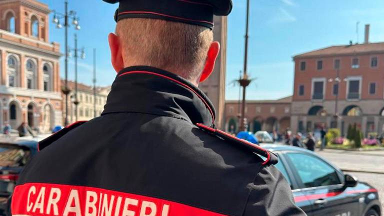 Ravenna, deve scontare quasi 4 anni e mezzo per abbandono di minori e atti persecutori: arrestato a Forlì