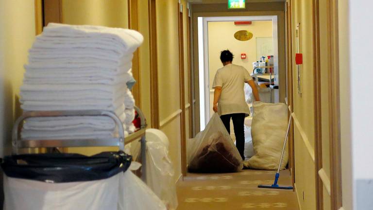 Il duro primo maggio degli stagionali in riviera: in nero e senza riposi