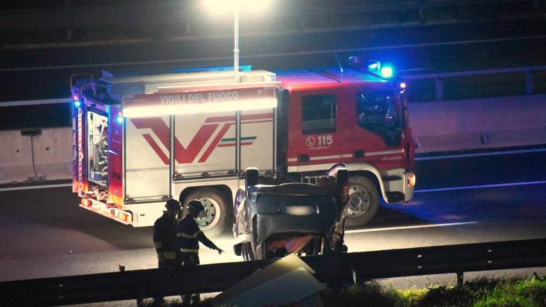 Rimini. Paura in A14, auto si ribalta a Covignano FOTOGALLERY MIGLIORINI