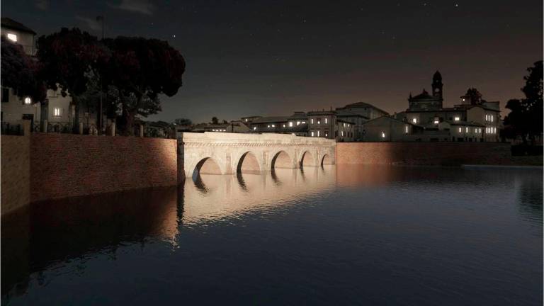 Rimini, Ponte di Tiberio, 900mila euro per pulizia, restauro e illuminazione. In primavera sarà chiuso per tre settimane