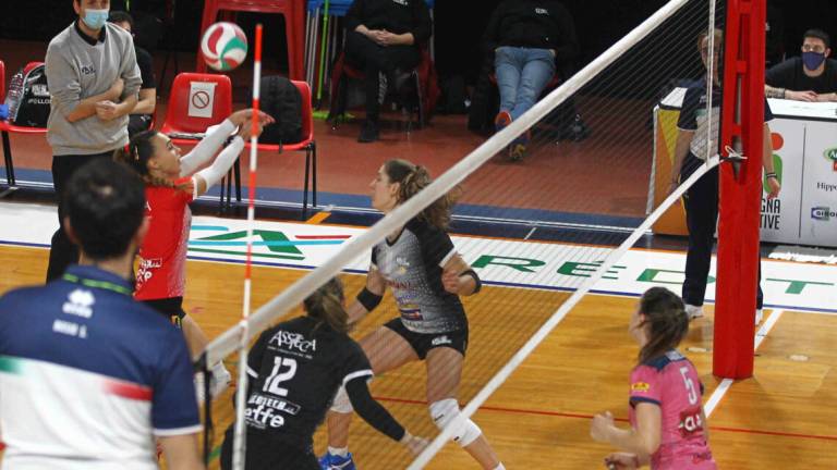 Volley B1 donne, ancora uno stop per Covid per l'Angelini Cesena