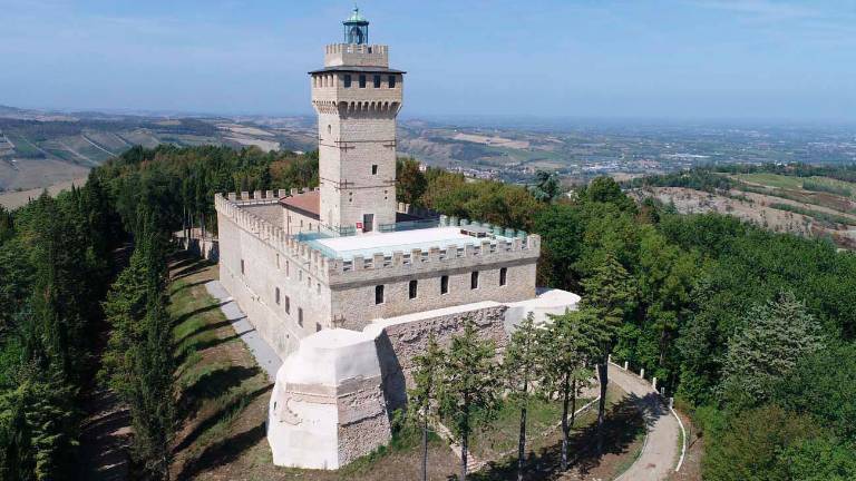 Rocca delle Caminate: rinvio per l’apertura del parco
