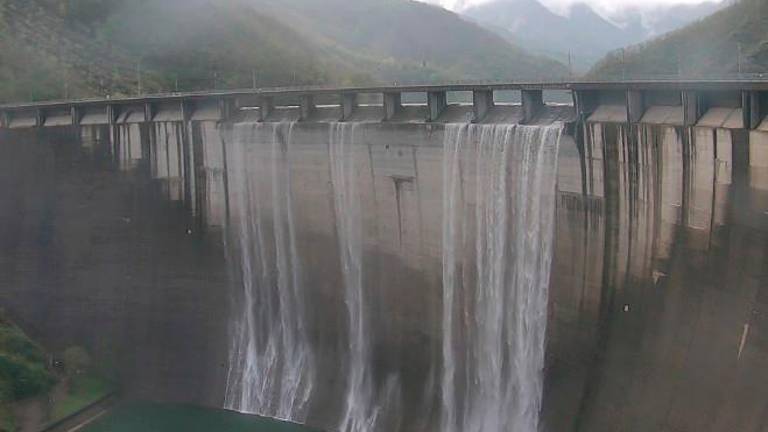 Nuova tracimazione alla diga di Ridracoli