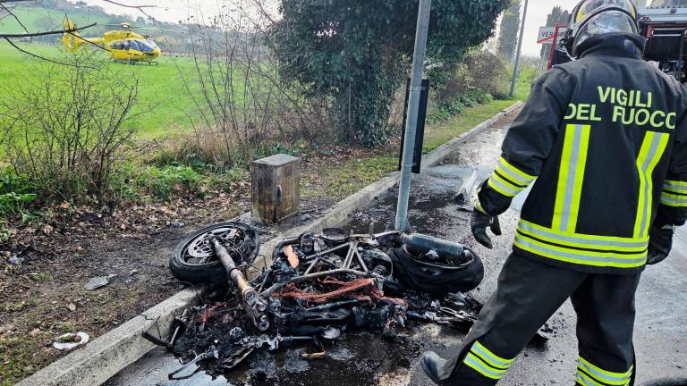 Rimini, tragico incidente: motociclista muore sulla Marecchiese - VIDEO GALLERY