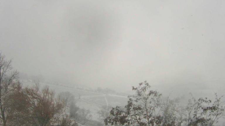 Le colline faentine ammantate di bianco