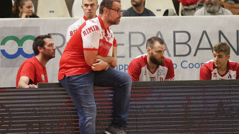 Basket A2, Ferrari deluso: Rimini surclassata a rimbalzo