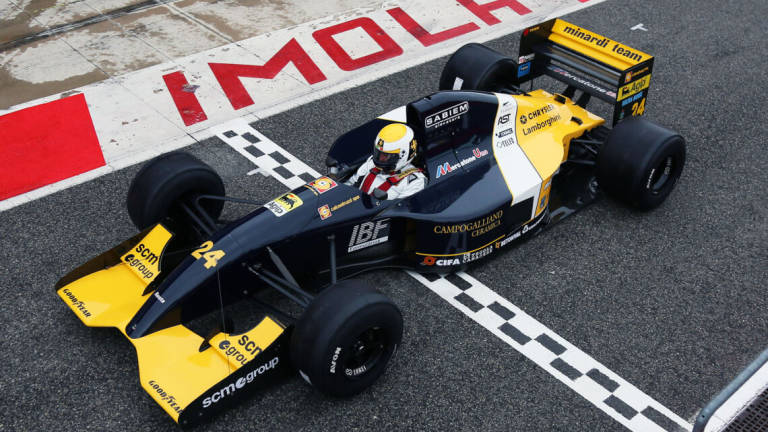 Automobilismo, come acquistare i biglietti per il Minardi day a Imola