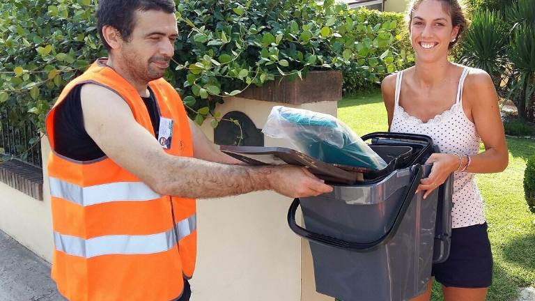 Cesenatico, dal 13 settembre la consegna del kit porta a porta per i rifiuti