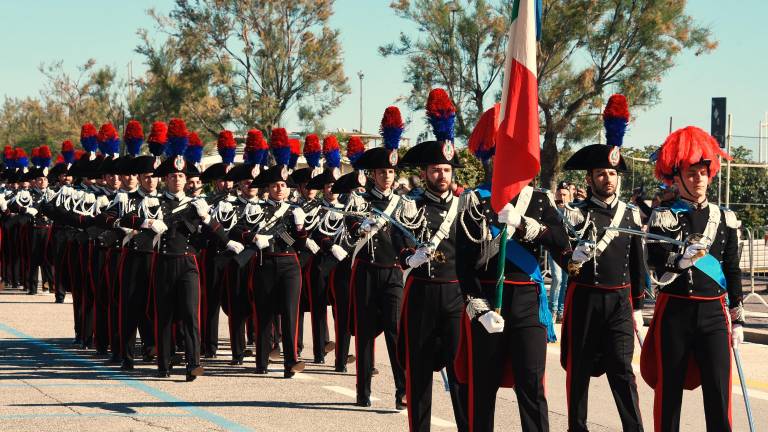 Rimini. La sfilata sul lungomare al raduno dell’Associazione nazionale dei carabinieri VIDEO e FOTOGALLERY Migliorini