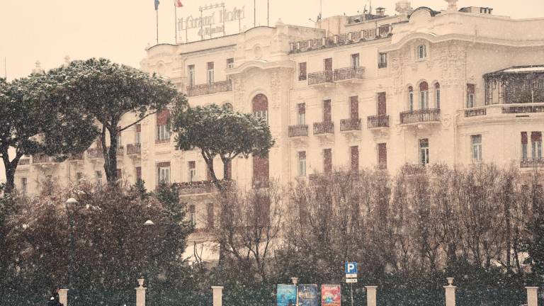 Rimini sotto la neve, la spiaggia è un parco giochi FOTOGALLERY Migliorini