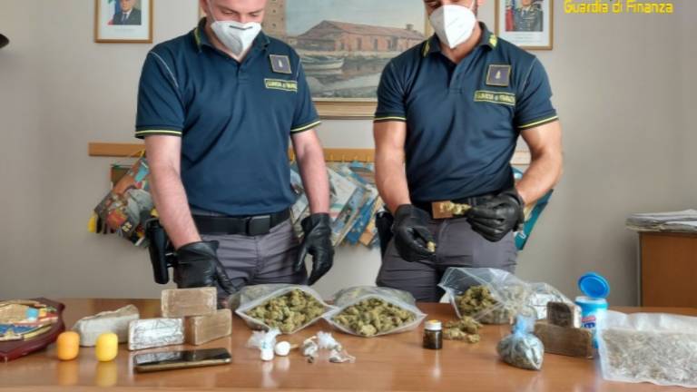 Ravenna, spaccio di droga a Savio: arrestato cuoco forlivese