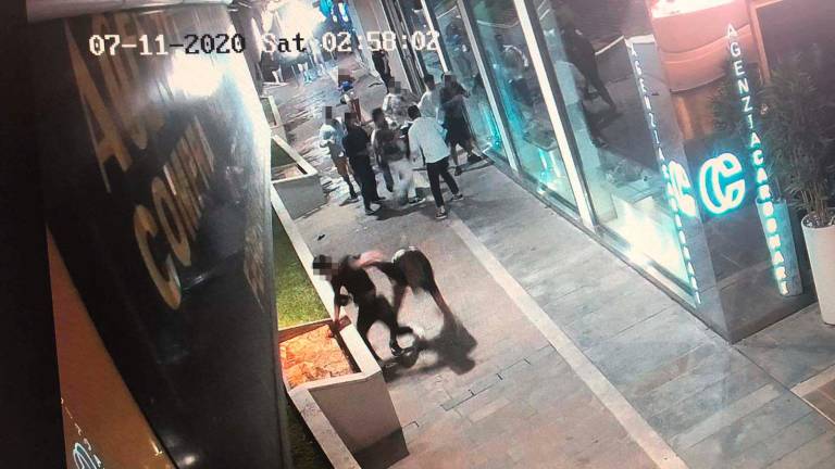 Uno dei momenti della rissa dell’estate 2020