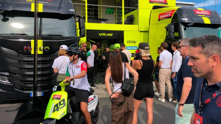 MotoGp a Misano, una splendida cornice di pubblico per la domenica di gare VIDEO