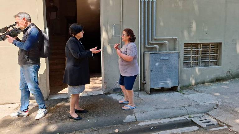Forlì, tensione alle stelle tra i residenti di via Marsala dopo l’incendio VIDEO GALLERY