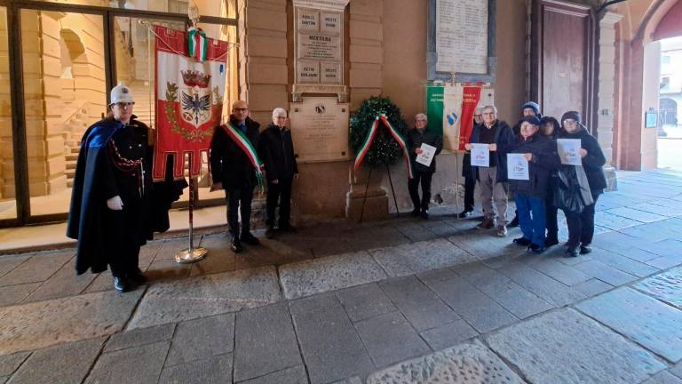 Forlì, omaggio alle vittime civili delle guerre