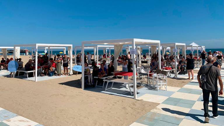 Rimini, la spiaggia inclusiva colleziona 5.500 presenze GALLERY