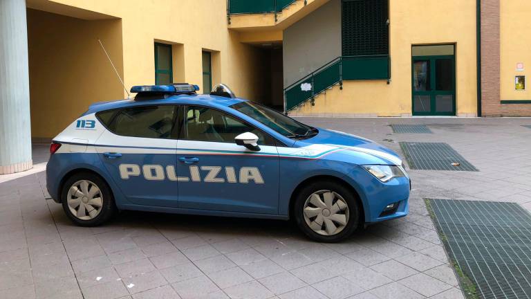 Cesena, furti sulle auto, arrestati due ladri