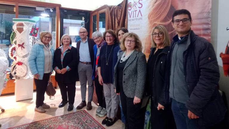 Forlì, ecco “A-mano”: il mercatino benefico di Natale