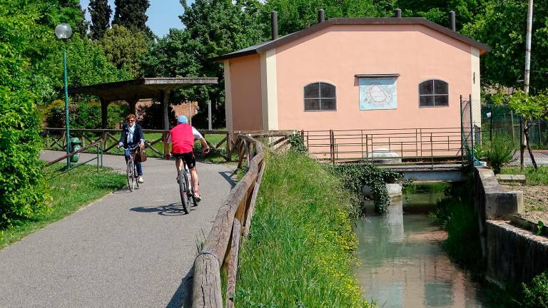Un tratto scoperto del Canale dei Molini (foto Mmph)