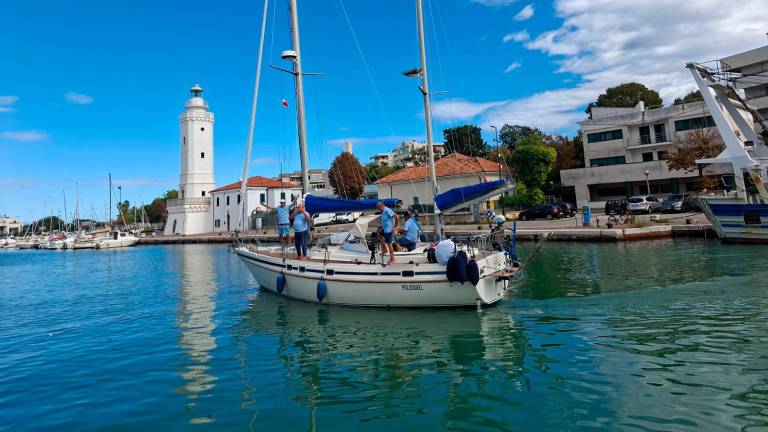 La barca nel porto canale di Rimini