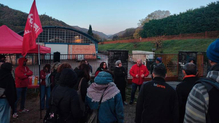 Un presidio sindacale davanti alla Bipres