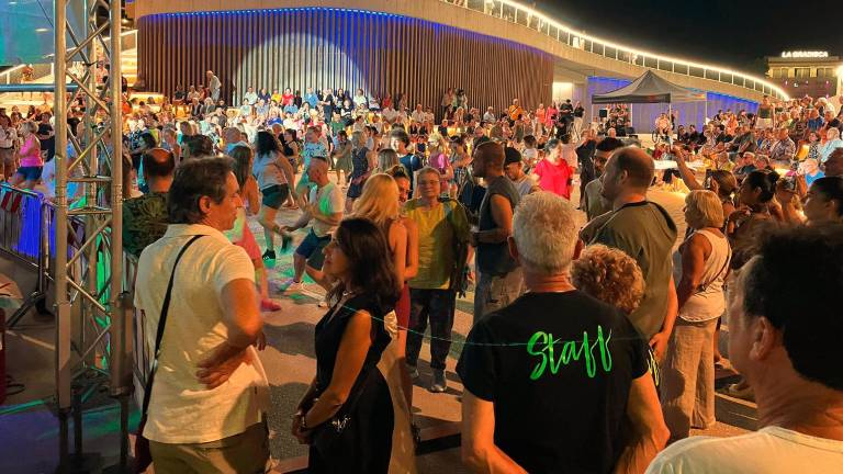 Rimini. Liscio Street Parade: tre serate tra orchestre, scuole di ballo e dirette Rai
