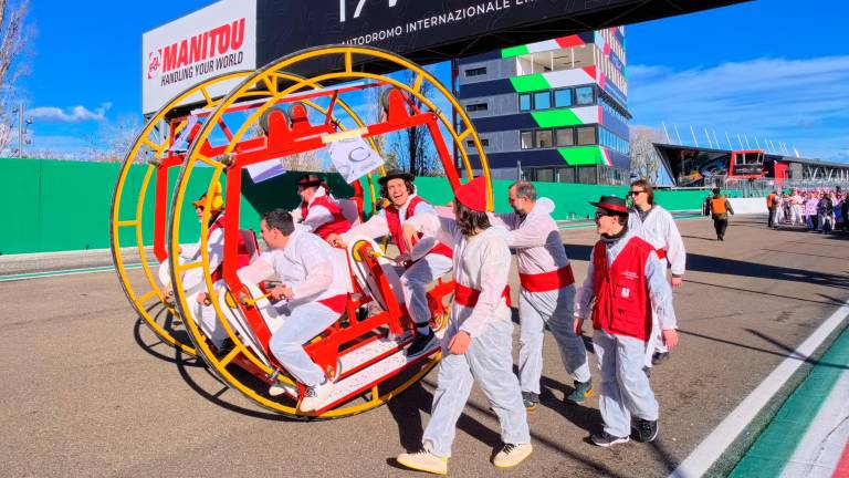 Carnevale di Imola, la ventinovesima edizione dei Fantaveicoli seguita da 24.500 spettatori FOTOGALLERY MMPRESS