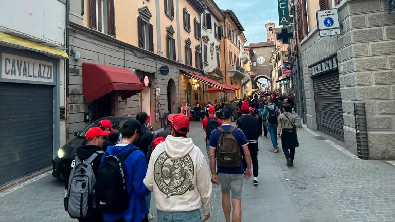 Il pubblico del Wec attraversa il centro della città (foto mmph)