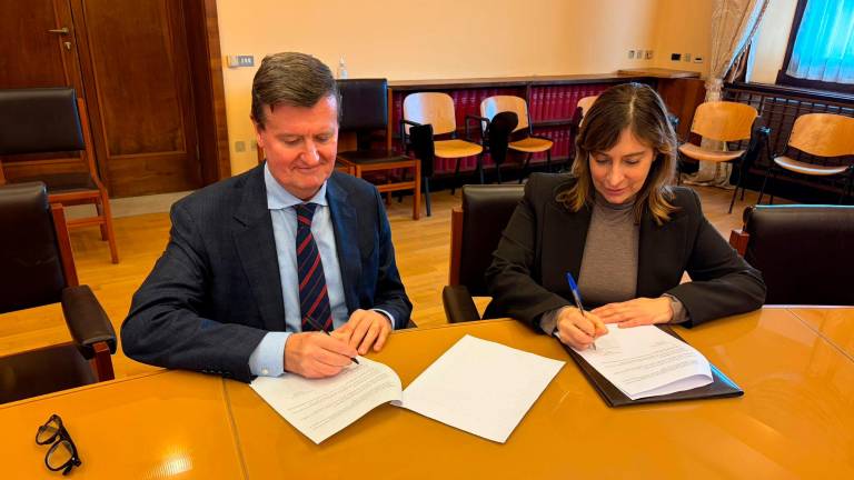 Il viceprefetto vicario Fabio De Fanti e la sindaca di Forlimpopoli Milena Garavini