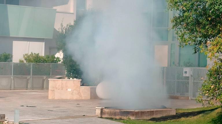 Palazzina di nuovo a fuoco a Cesena: danni e due condomini in ospedale FOTOGALLERY