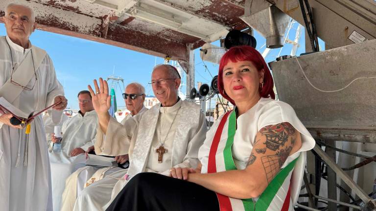 Madonna del Rosario in processione e benedizione del mare a Cesenatico FOTOGALLERY