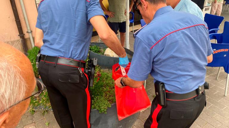 Le indagini dei carabinieri dubito dopo la rissa in starda finita nel sangue