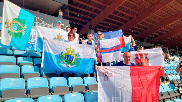 Calcio, i tifosi della Nazionale di San Marino alleati con i colleghi dei piccoli Stati: “Non toglieteci le gare contro le big d’Europa”