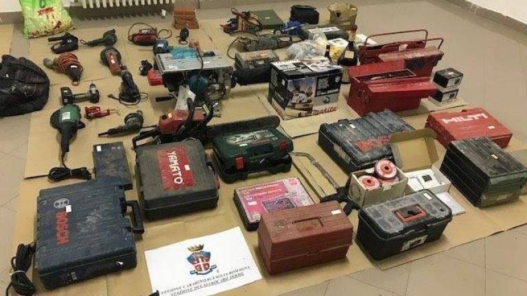 Trovato con 38mila euro di materiale rubato tra Forlì, Faenza e Imola