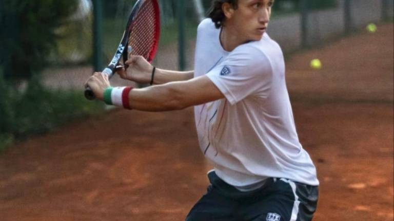 Tennis, Calogero brilla a Cervia