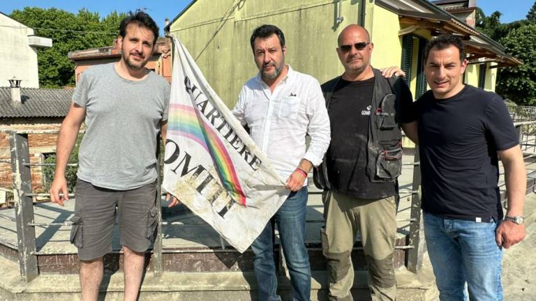 Salvini in visita a Forlì e Brisighella: Ripartirete più forti di prima