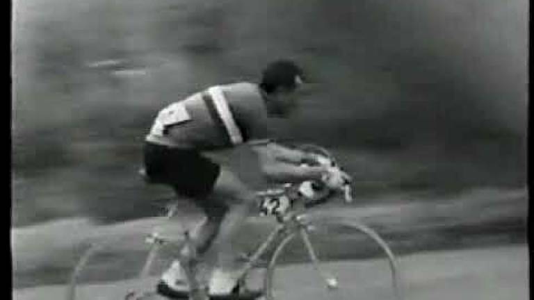 Ciclismo, l'impresa mondiale di Baroncini 63 anni dopo il grande Ercole Baldini - Video