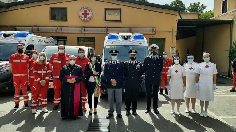 Forlì, nuove ambulanze e un pulmino per la Croce Rossa
