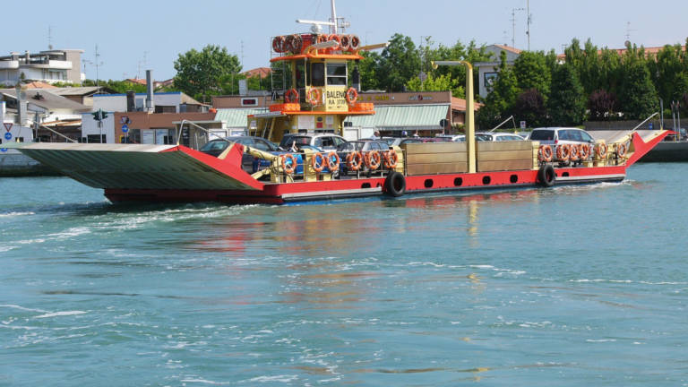 Automobilista precipitò nel canale: a Marina di Ravenna e Porto Corsini ecco i dossi rallentatori