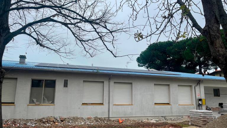 Cesenatico, nuovo asilo nido in via Leone: installato l’impianto fotovoltaico