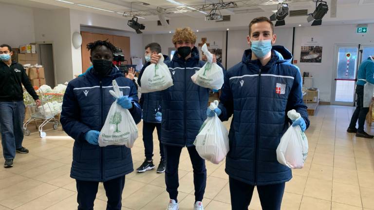 Calcio D, i giocatori del Rimini volontari per la Caritas