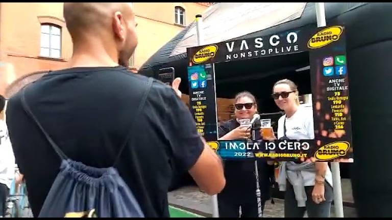 Il popolo di Vasco invade Imola / Video