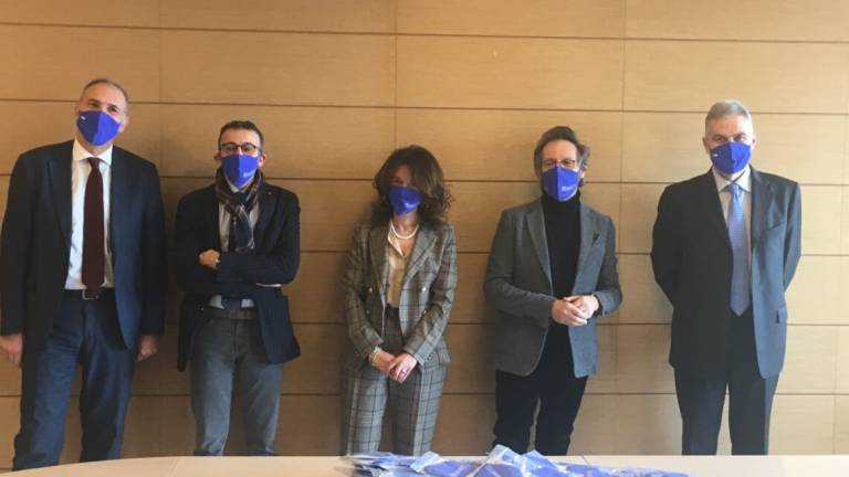 Cesena: Orogel dona 1.500 mascherine marchiate Ausl Romagna