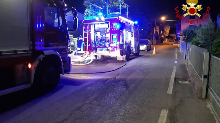 Cesena, spento un incendio in un garage a Sant'Egidio