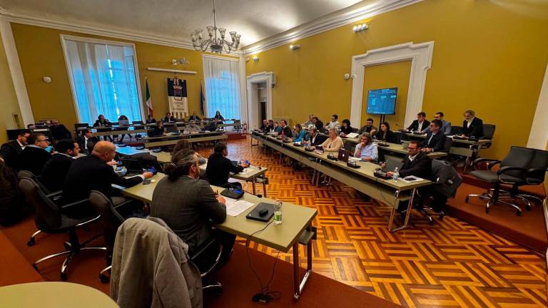 Un momento del Consiglio comunale di ieri sera