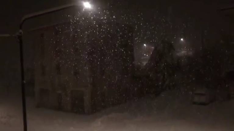 Maltempo, Alta Valmarecchia paralizzata: due metri di neve a Casteldelci VIDEO