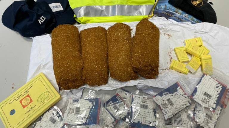 Forlì, il tabacco non dichiarato all'aeroporto costa 10mila euro di multa