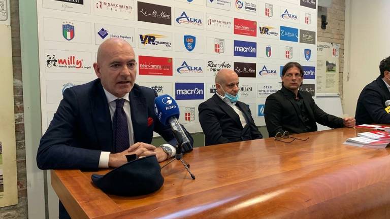 Calcio D, il Rimini ha presentato Bresciani e Maniero - video
