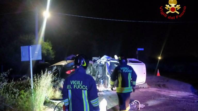 Bertinoro, incidente: violento scontro tra due auto nella notte